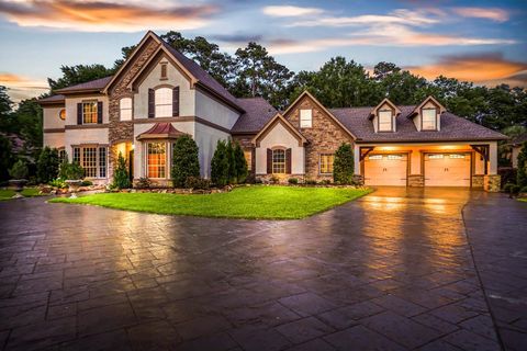 Photo of 20806 Kings Crown Court, Humble, TX 77346 (MLS # 10666886)