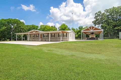 555 Wilder Crest Lane Brenham TX 77833