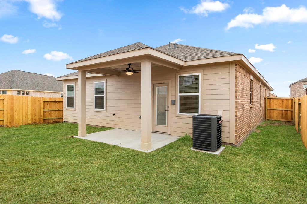 Photo of 1130 Campside Drive, Beasley, TX 77417 (MLS # 68602411)