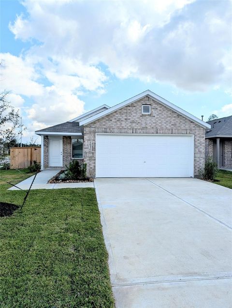 1547 Gardenia Blossom Lane Crosby TX 77532