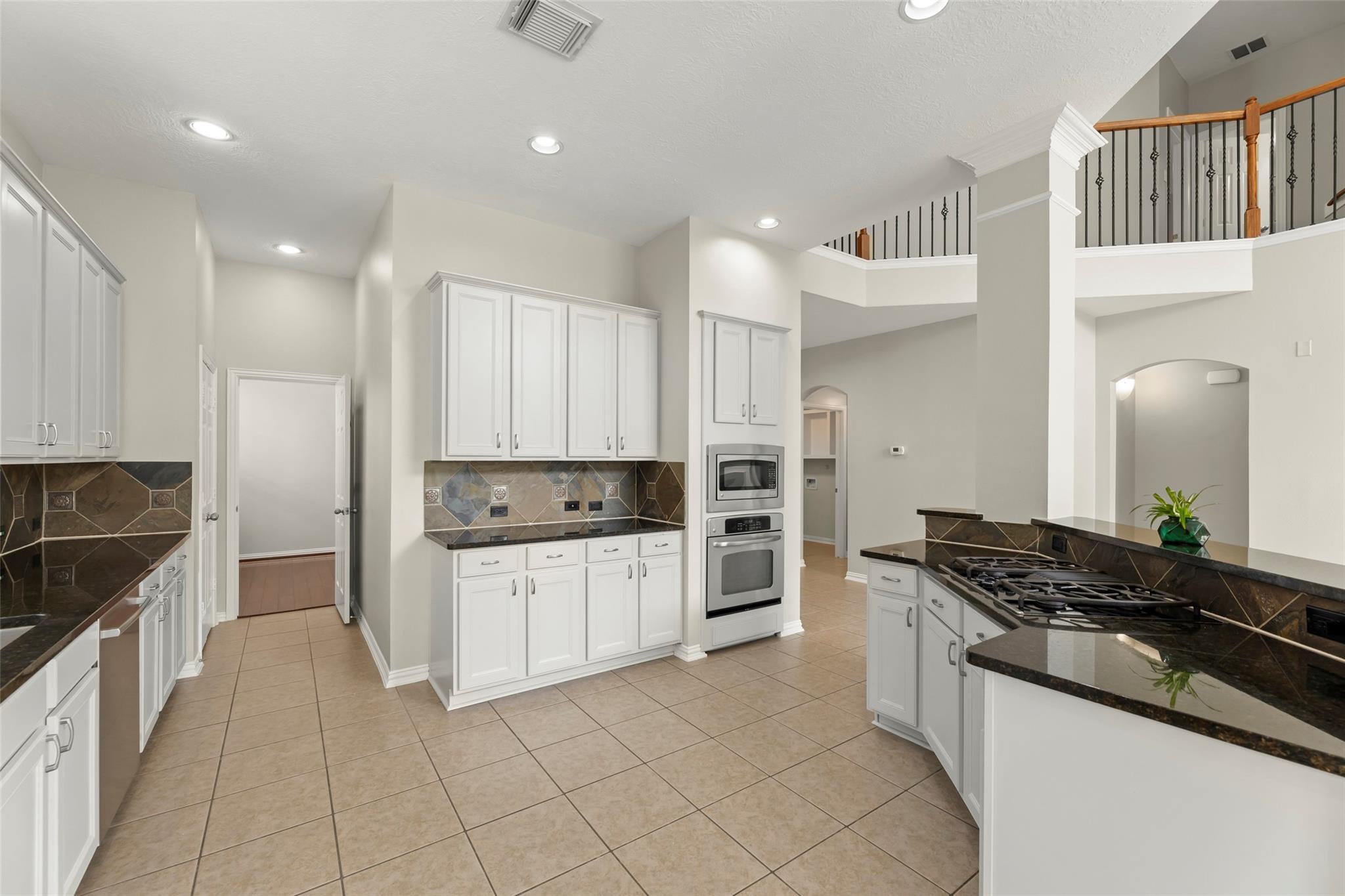 31 Granite Path Place