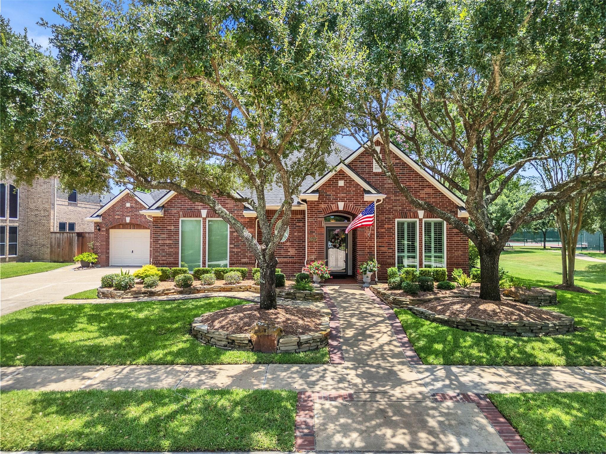16415 Burham Park Drive