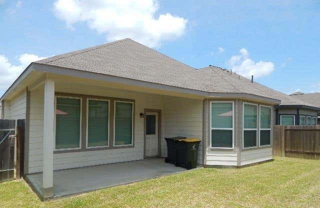 Photo of 4516 Danielle Gardens Lane, Conroe, TX 77304 (MLS # 45282676)
