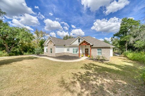 Photo of 1552 Maris Lane Ln, Franklin, TX 77856 (MLS # 40089334)