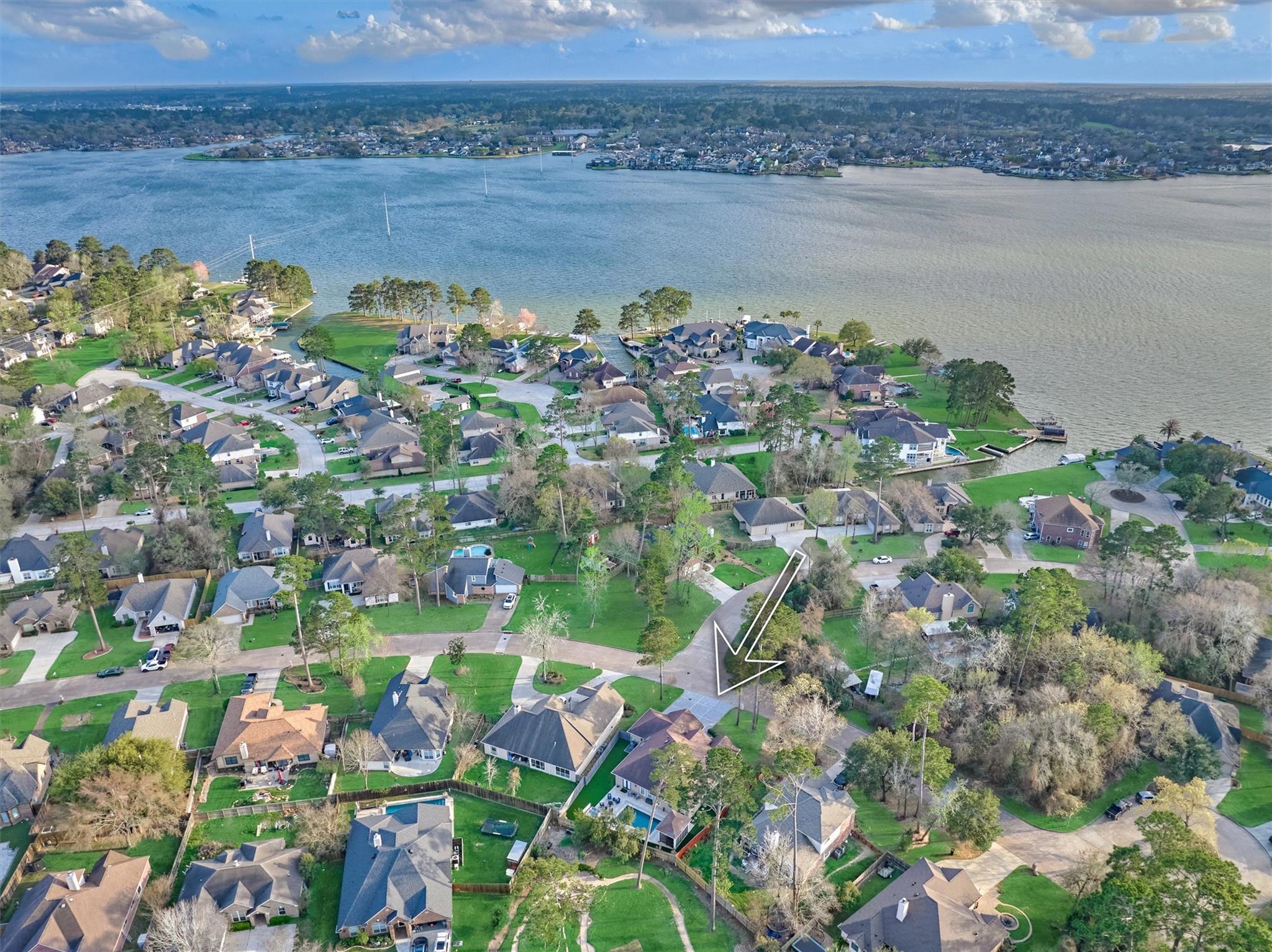 3046 Lake Island Drive