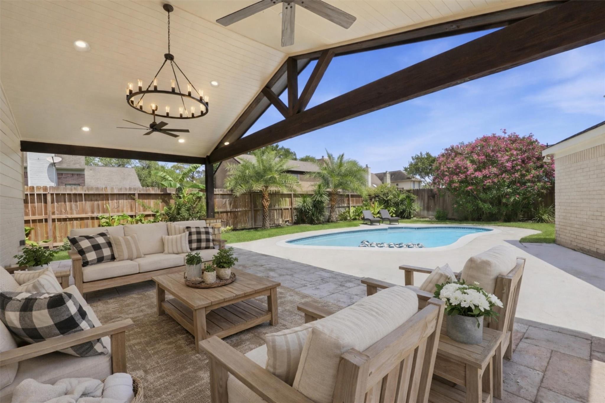 3138 Amesbury Court