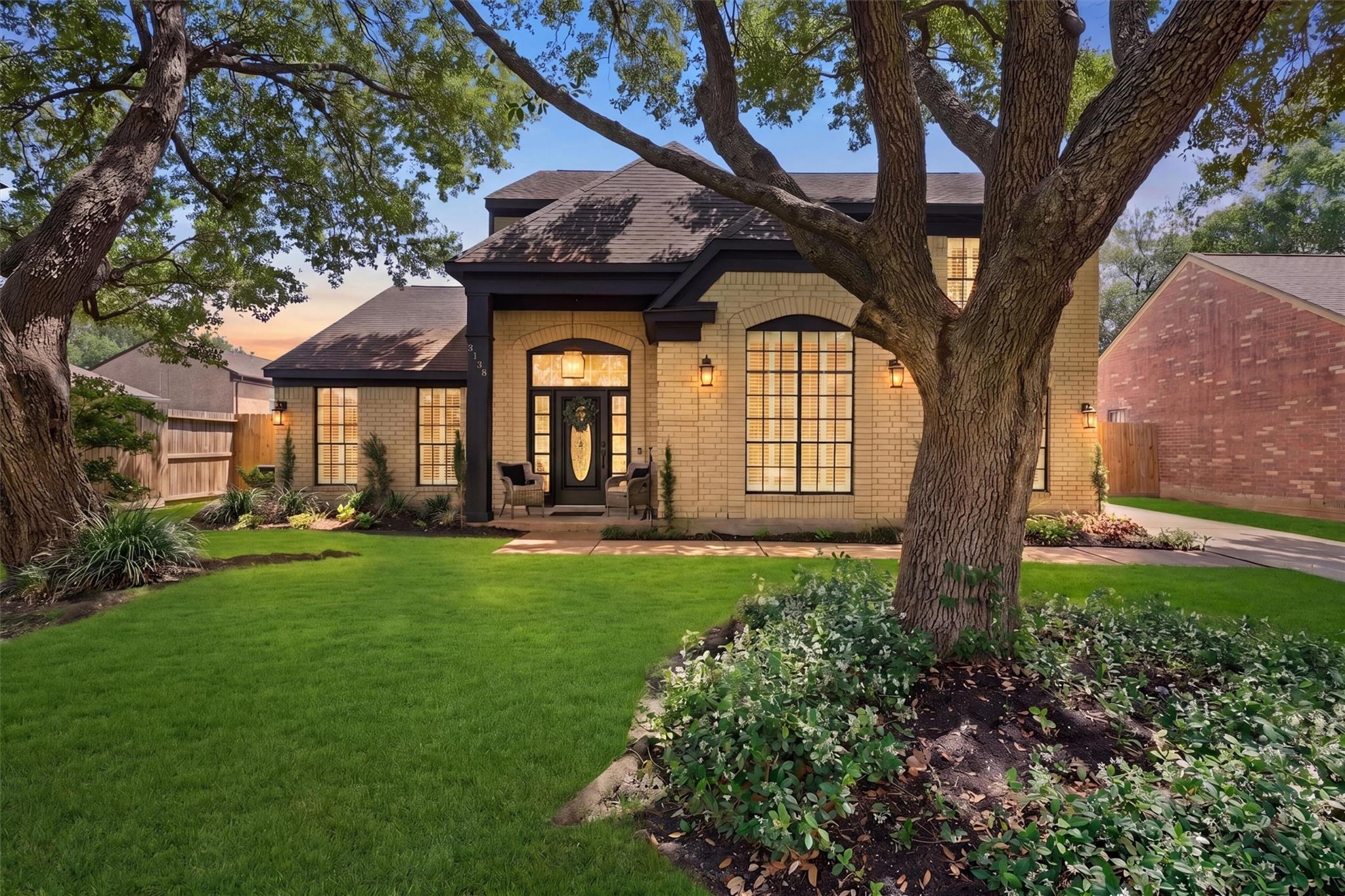 3138 Amesbury Court