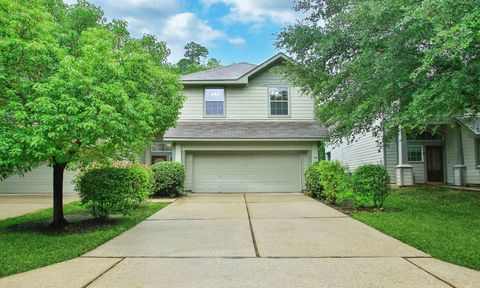 Photo of 142 W Burberry Circle, The Woodlands, TX 77384 (MLS # 43521886)