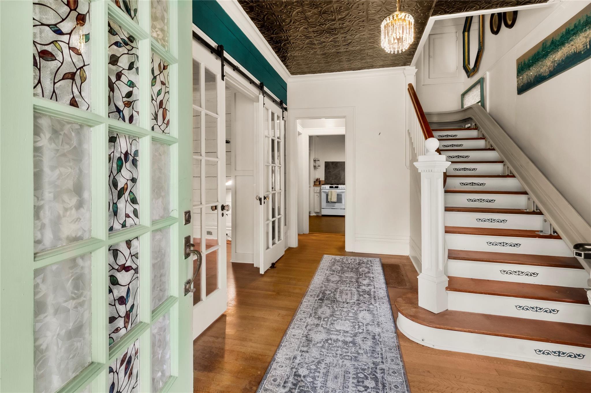 400 S Mckinney Street