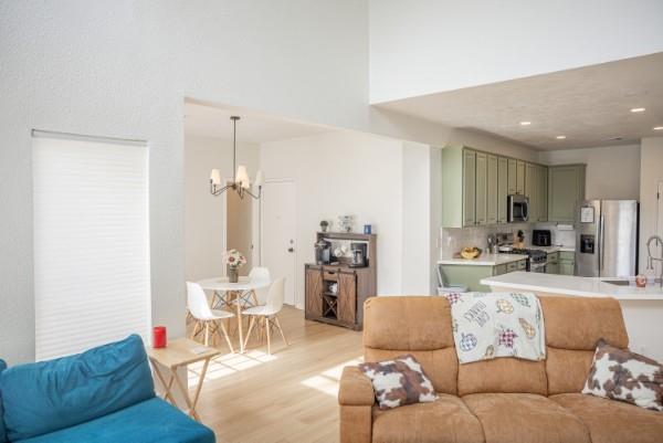 315 Vantage Pointe Circle