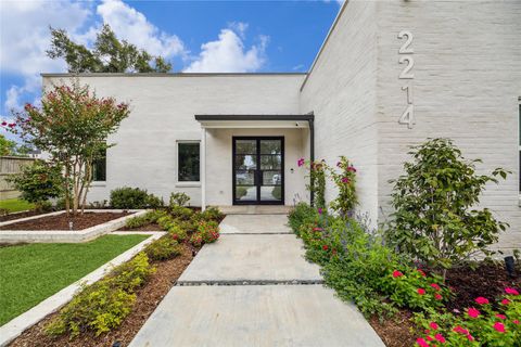 Photo of 2214 Hoskins Drive, Houston, TX 77080 (MLS # 3649572)