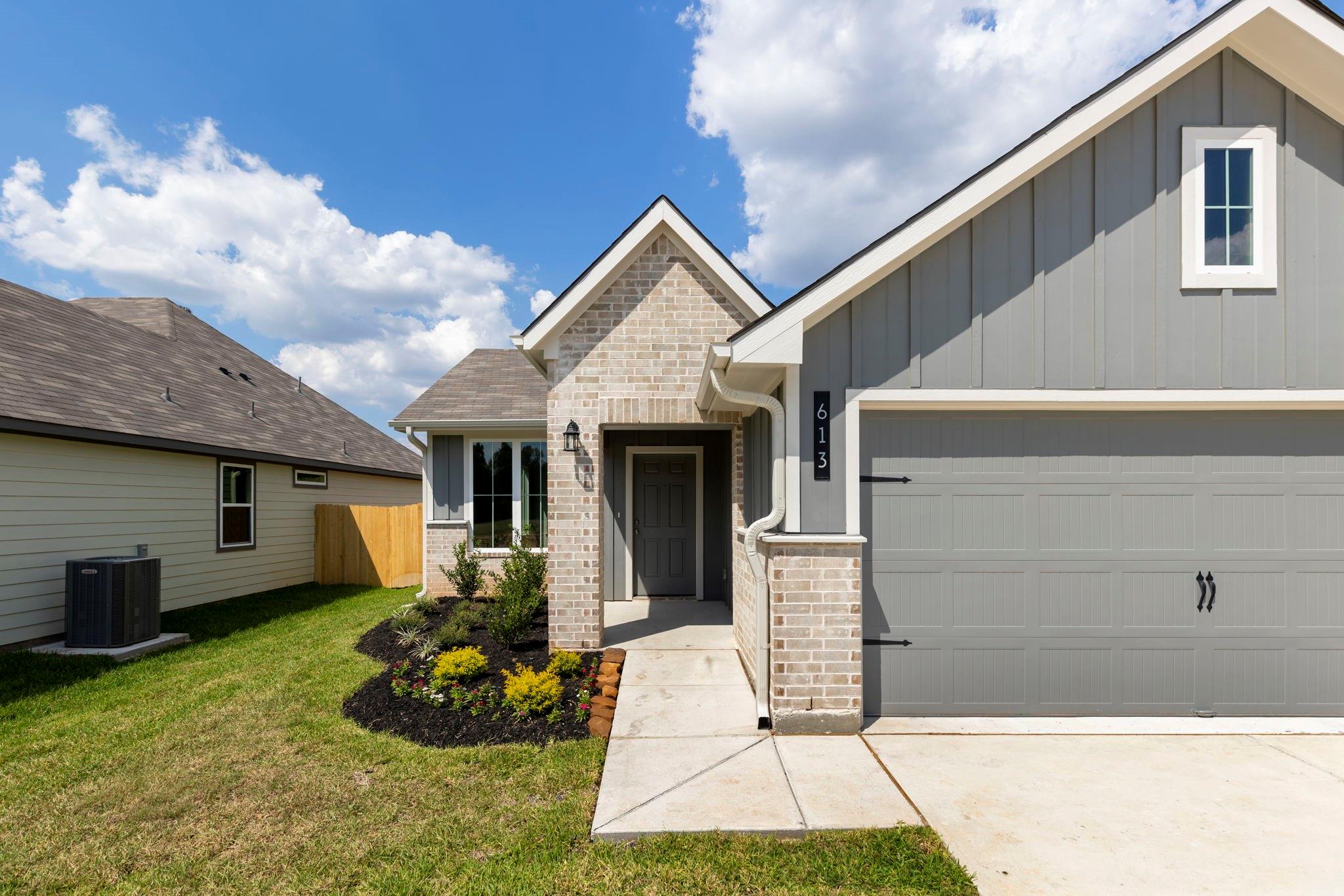 613 Rockbridge Drive