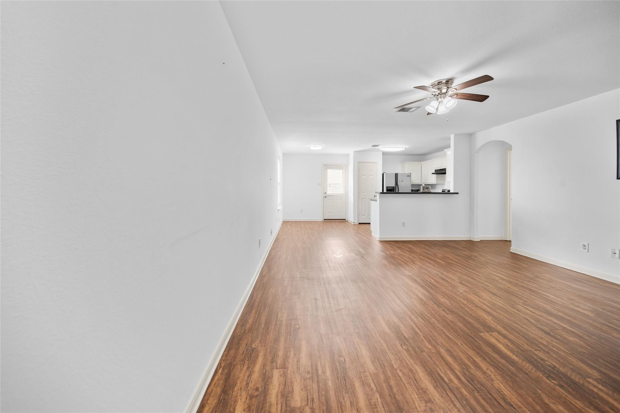 4627 Tulip Garden Ct