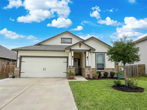 Photo of 209 Bryan Way, Angleton, TX 77515 (MLS # 38980986)