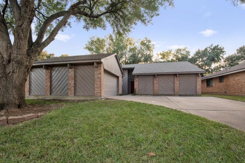 Photo of 2411 Cypressvine Drive, Houston, TX 77084 (MLS # 2305860)