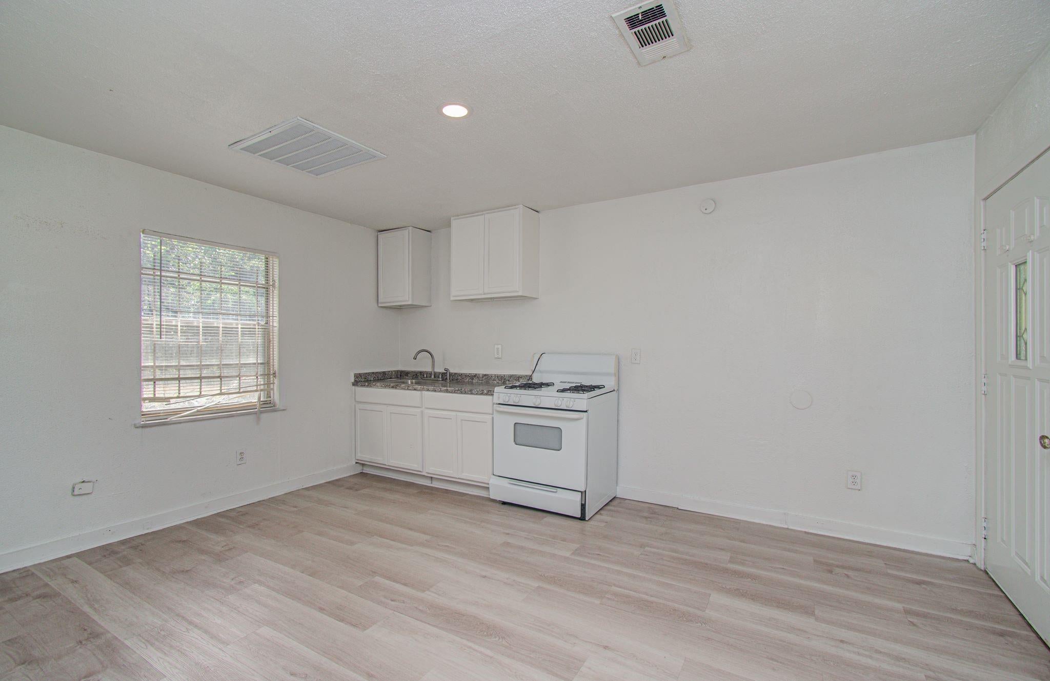 7622 Delavan Drive
