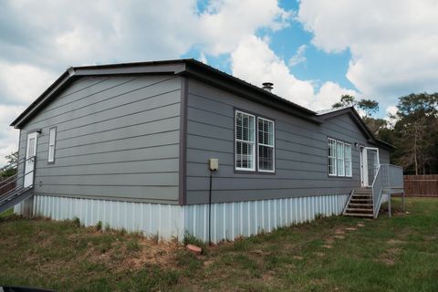 Photo of 2545 Lee Turner Road, Cleveland, TX 77328 (MLS # 43194981)