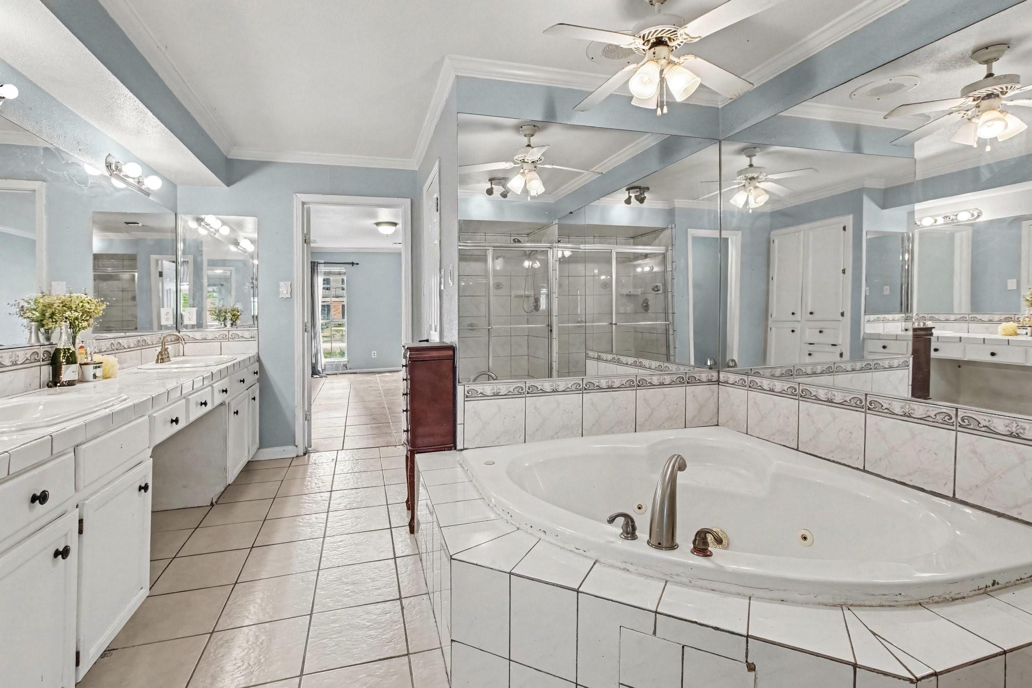 17807 Loring Lane