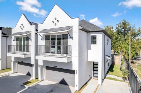 Photo of 5908 St Augustine St F Street, Houston, TX 77021 (MLS # 76247993)