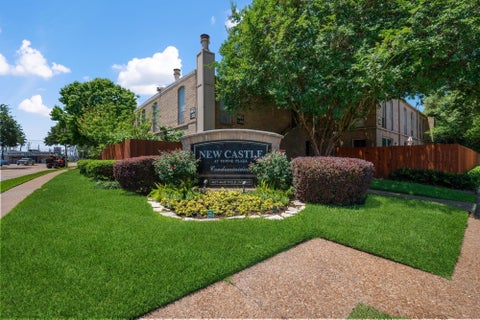 Photo of 4649 Wild Indigo Street #337, Houston, TX 77027 (MLS # 10095127)