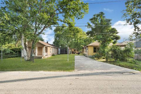 Photo of 7305 Tremper Street, Houston, TX 77020 (MLS # 44956868)