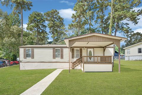 Photo of 16794 Balmoral, Montgomery, TX 77316 (MLS # 46206474)