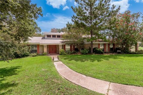 Photo of 248 Obannon Ranch Road, Huntsville, TX 77320 (MLS # 5093660)