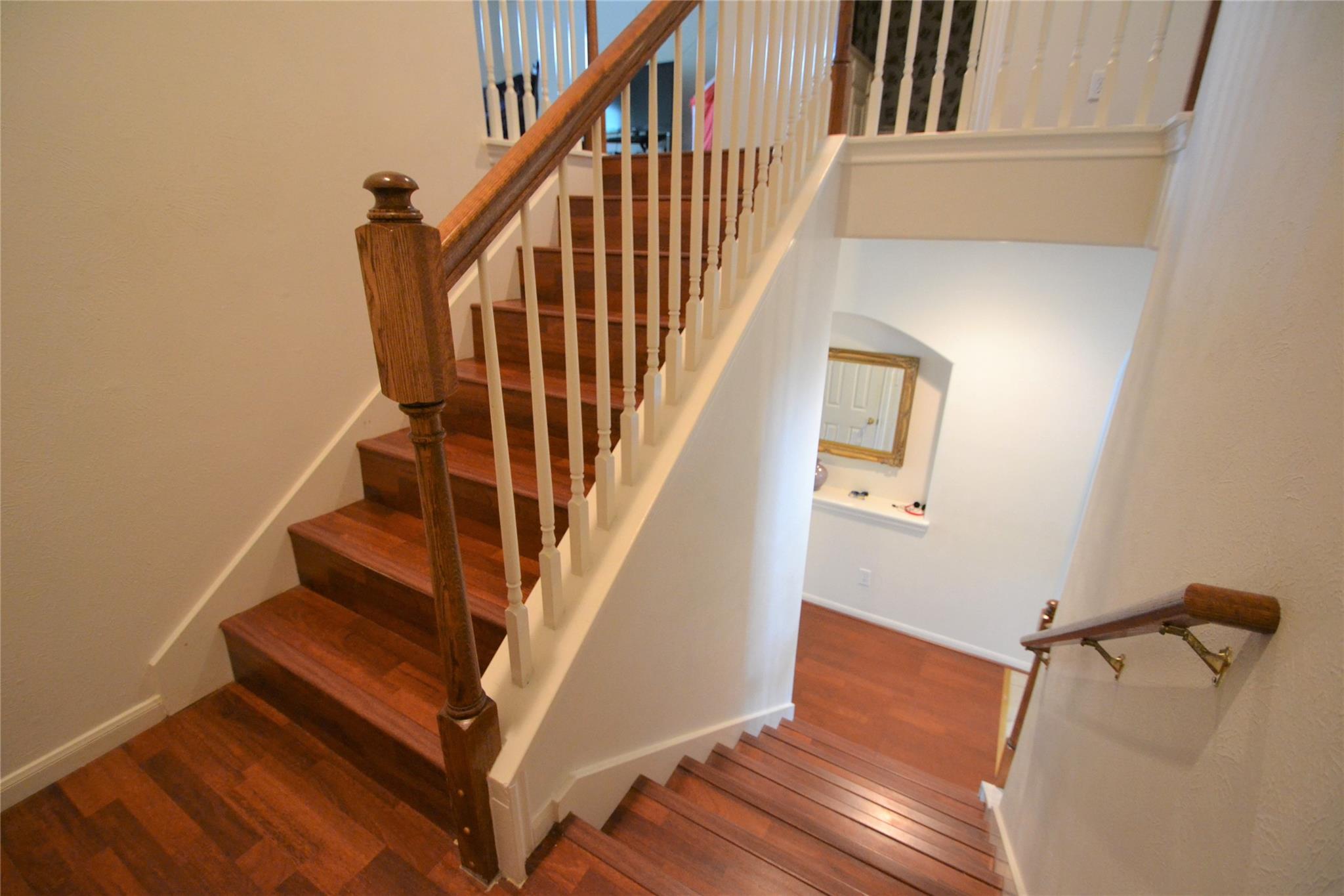 12110 Laurel Court