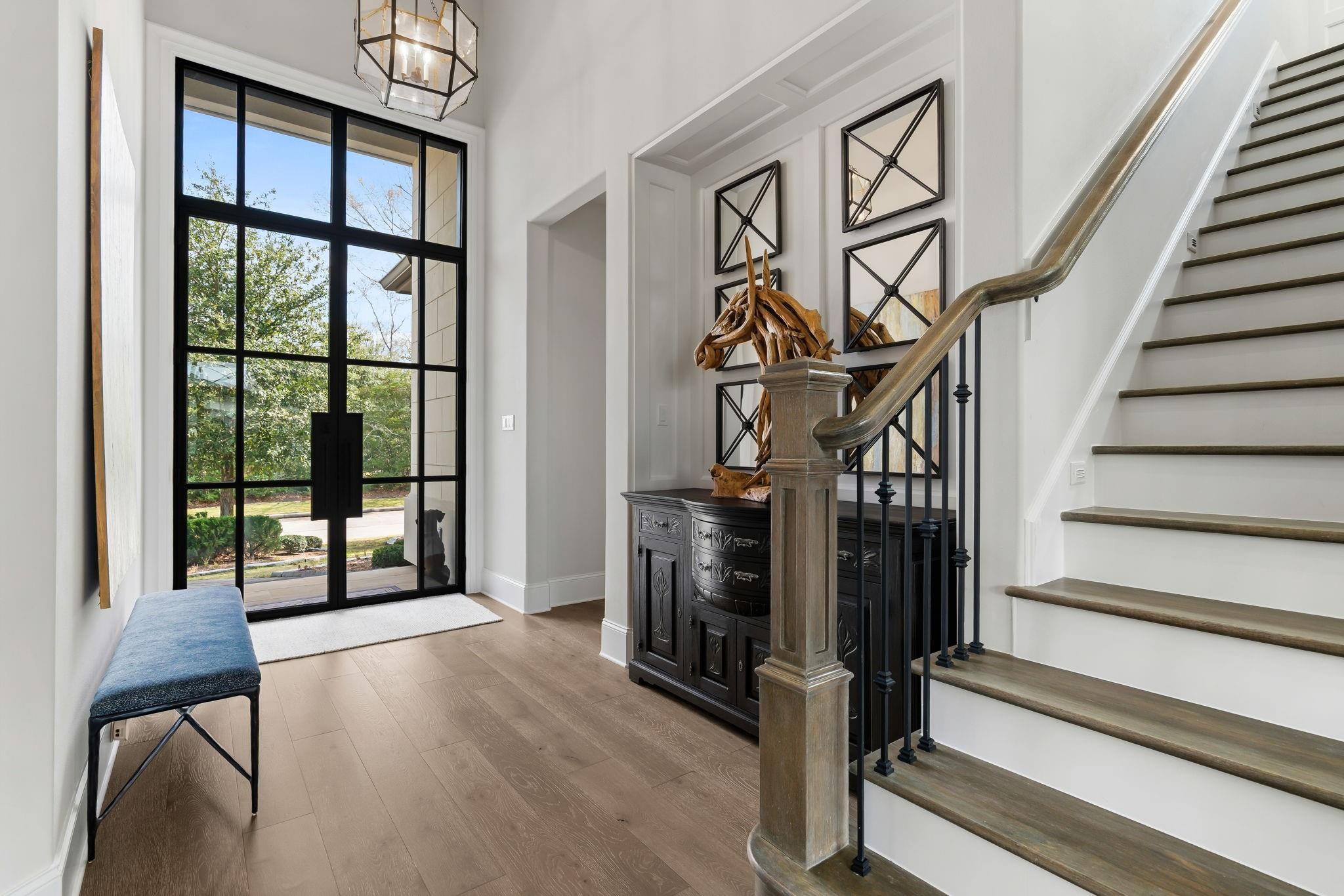 39 Johnathan Landing Court