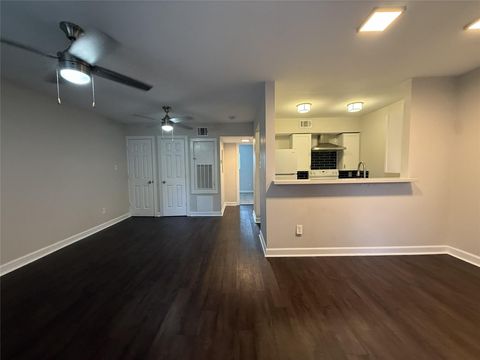 Photo of 1824 Thonig Road #10, Houston, TX 77055 (MLS # 87369061)
