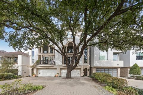 Tiny photo for 6506 Rodrigo Street, Houston, TX 77007 (MLS # 25122824)