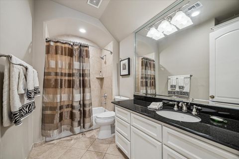 Tiny photo for 6506 Rodrigo Street, Houston, TX 77007 (MLS # 25122824)