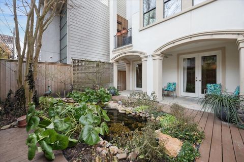 Tiny photo for 6506 Rodrigo Street, Houston, TX 77007 (MLS # 25122824)