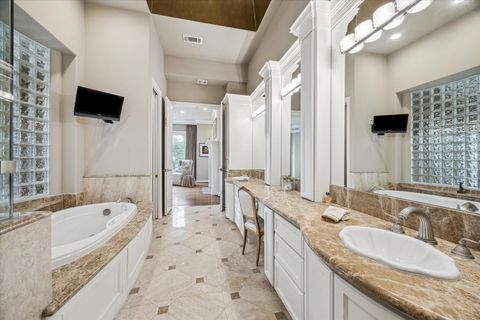 Tiny photo for 6506 Rodrigo Street, Houston, TX 77007 (MLS # 25122824)