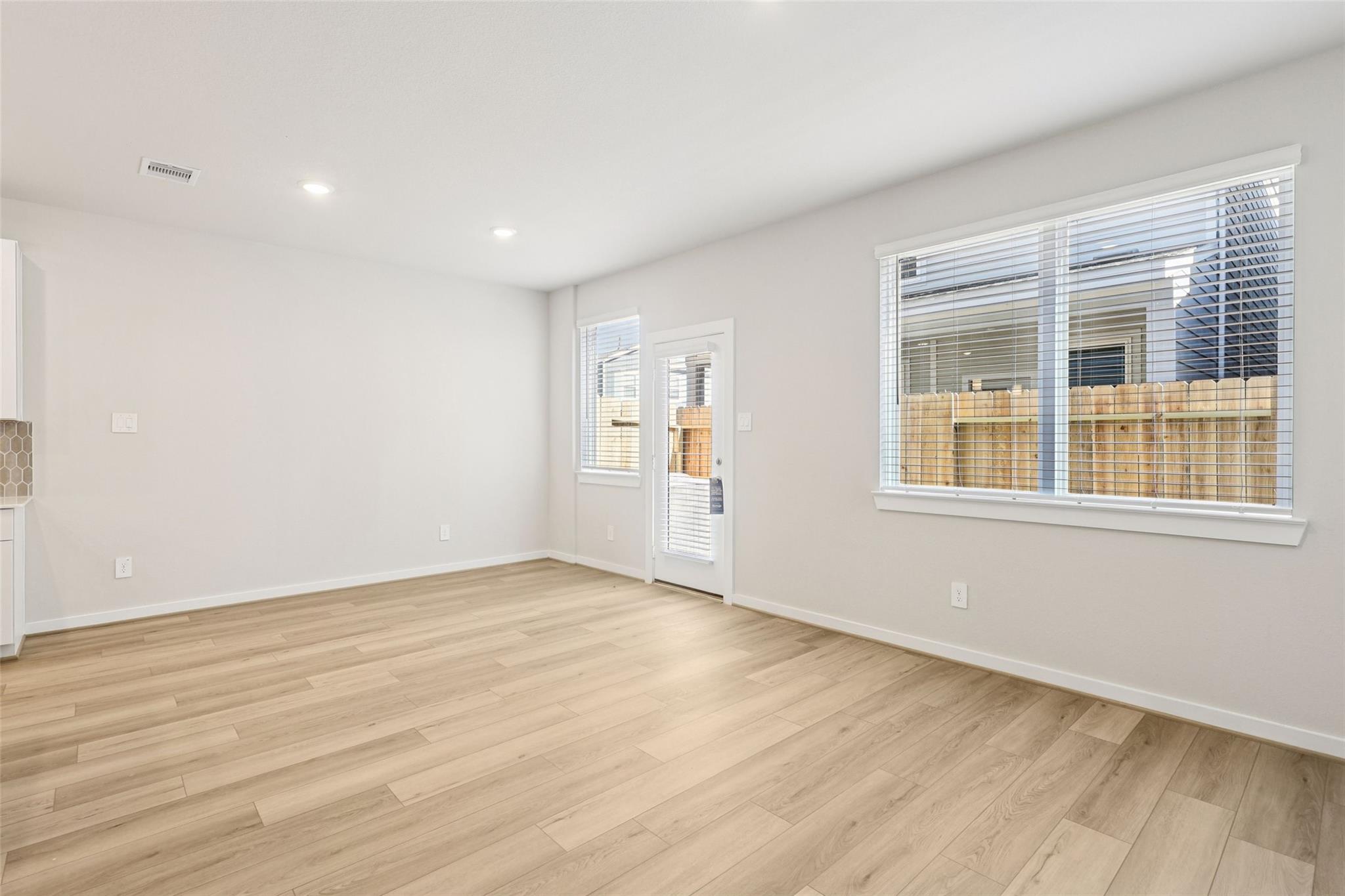 19823 Emerald Bend Way