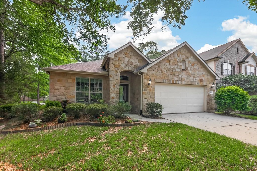 Photo of 24520 Greenleaf Trail Drive, Porter, TX 77365 (MLS # 9101408)