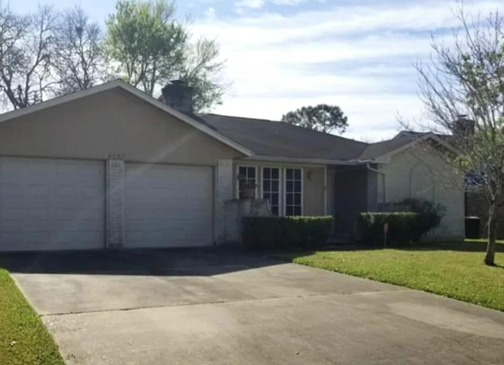 Photo of 4327 Townes Forest Road, Friendswood, TX 77546 (MLS # 52590016)