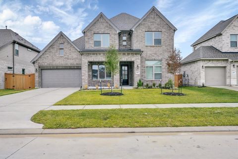 Photo of 2827 Obsidian Drive, Iowa Colony, TX 77583 (MLS # 38015692)