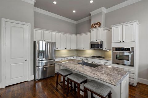 Photo of 9930 Woodwind Drive, Houston, TX 77025 (MLS # 14571837)