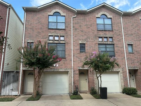 Photo of 3501 Link Valley Drive #1004, Houston, TX 77025 (MLS # 91421954)