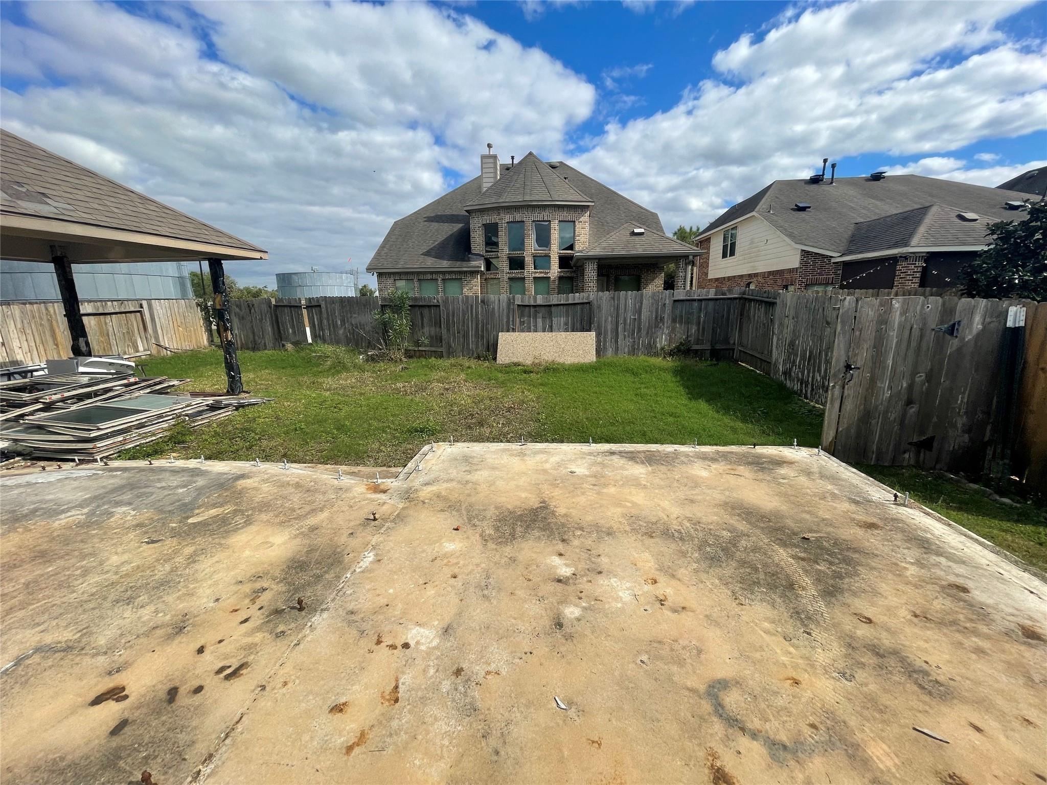 9415 Emerald Lakes Drive