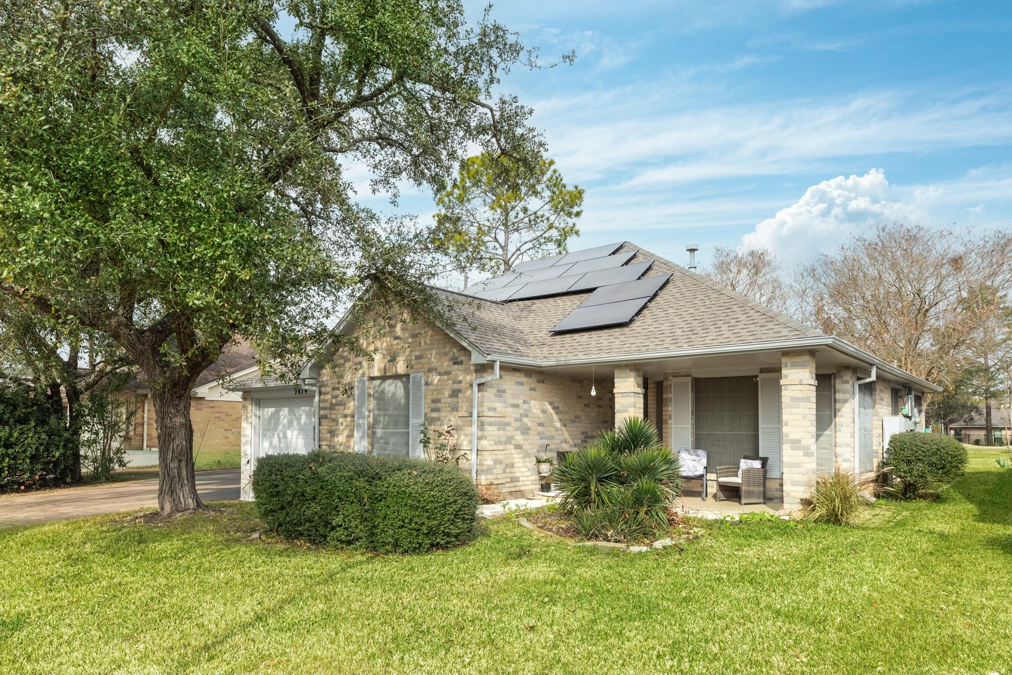 2819 S Peach Hollow Circle
