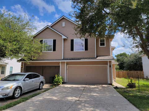 Photo of 424 Folk Crest Lane, League City, TX 77539 (MLS # 97457044)