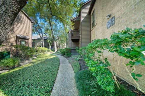 Tiny photo for 11711 Memorial Drive #573, Houston, TX 77024 (MLS # 55779472)