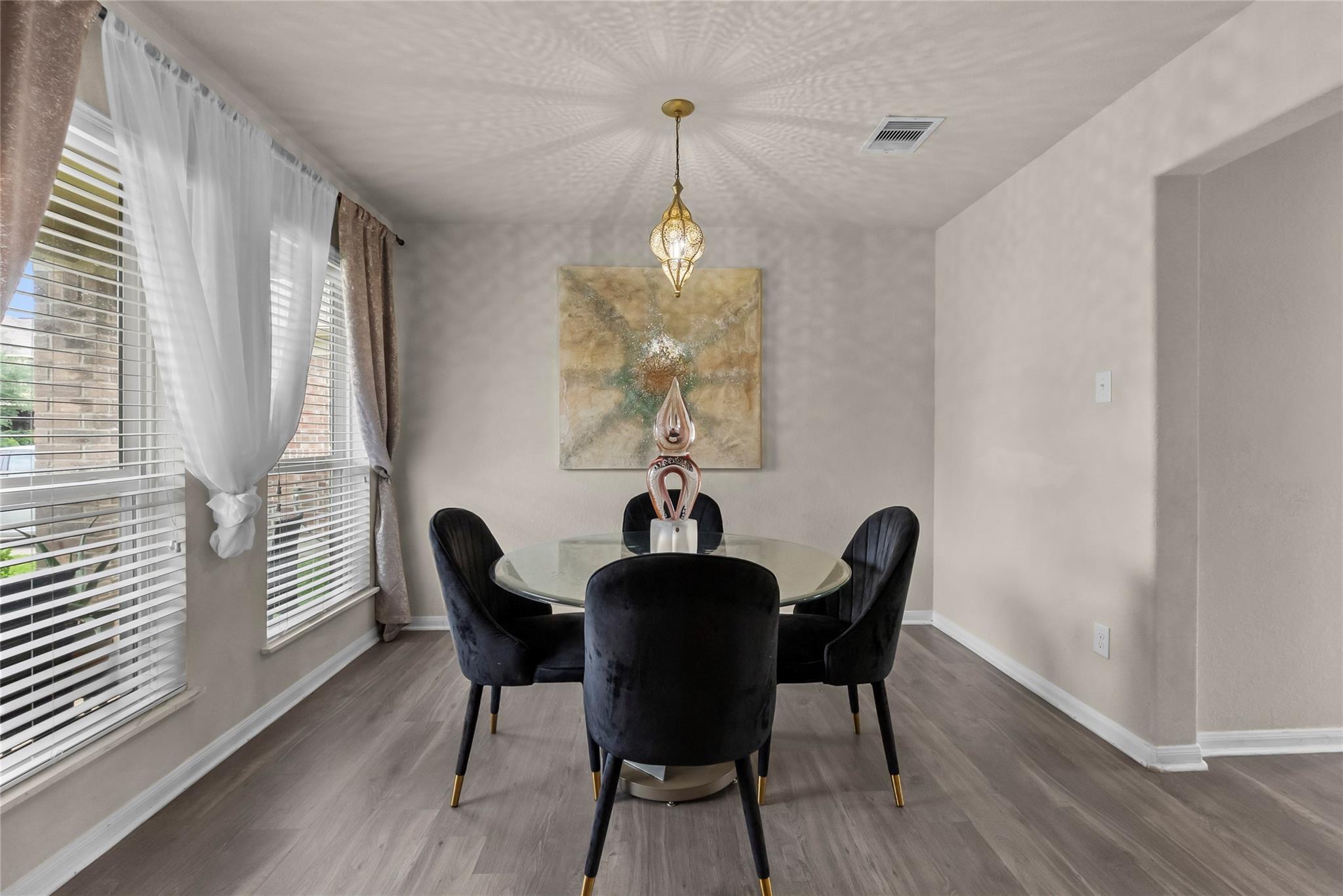 3323 Thicket Path Way