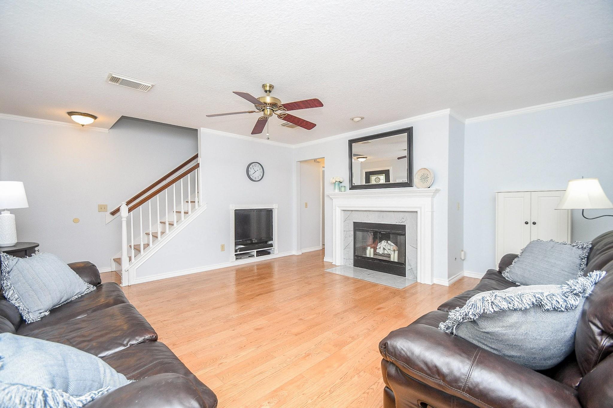 4015 Greenwood Drive