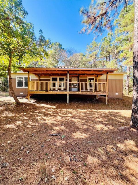 Photo of 24638 Shady Oaks Boulevard, Montgomery, TX 77316 (MLS # 98848081)