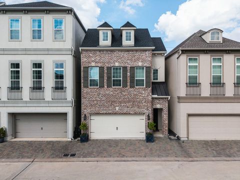 Photo of 3724 Somerset York Lane, Houston, TX 77055 (MLS # 42427507) Photo of 3724 Somerset York Lane, Houston, TX 77055 (MLS # 42427507)