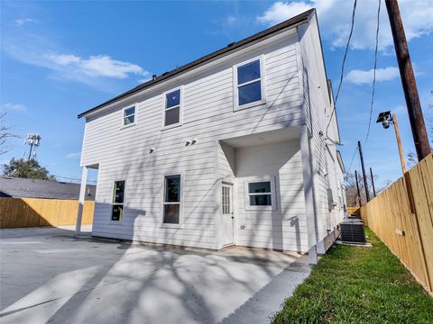 Tiny photo for 5126 Clover Street #A/B, Houston, TX 77033 (MLS # 51662290)