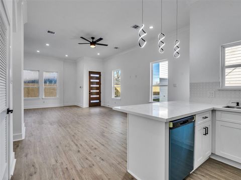 Tiny photo for 5126 Clover Street #A/B, Houston, TX 77033 (MLS # 51662290)